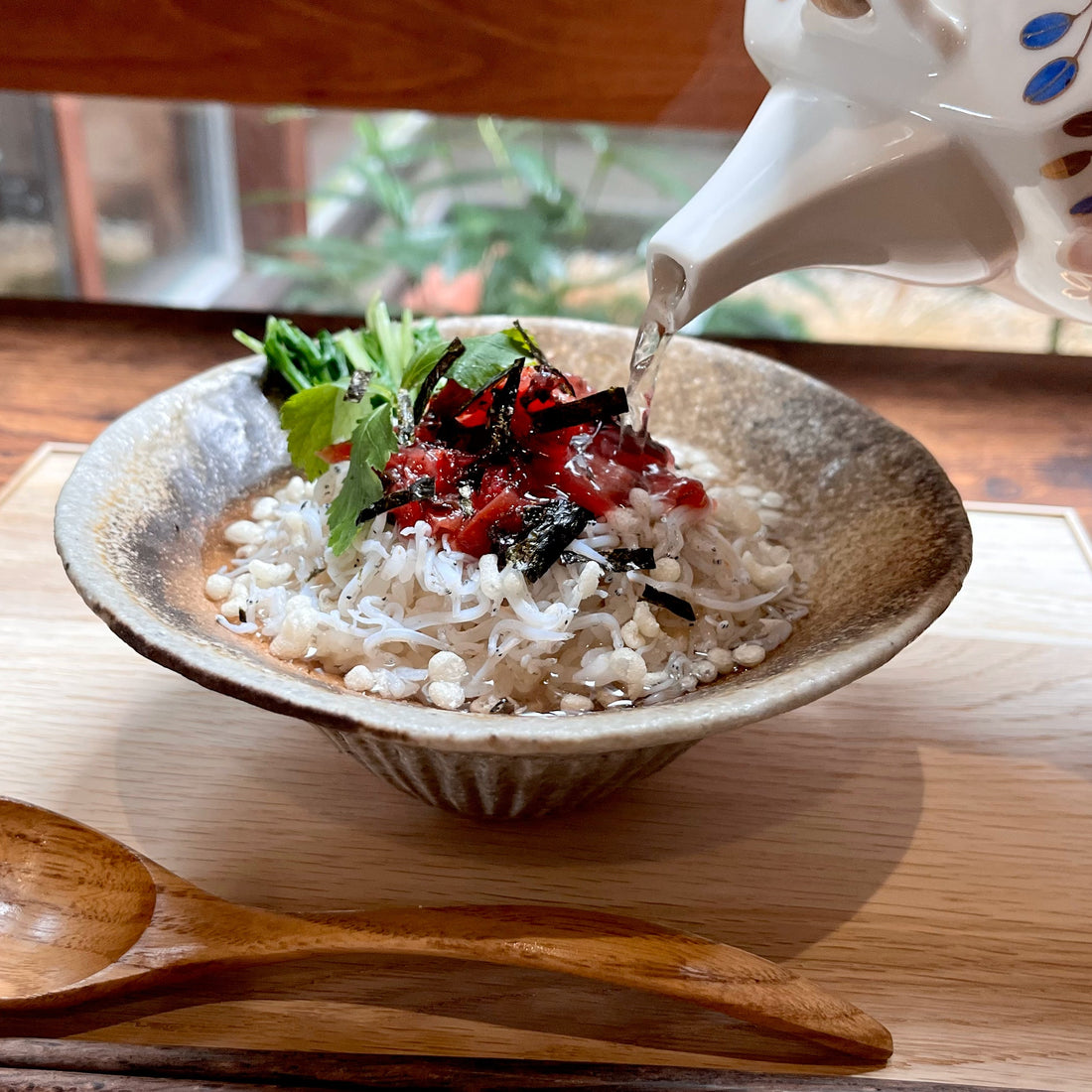梅とシラスの出汁茶漬け